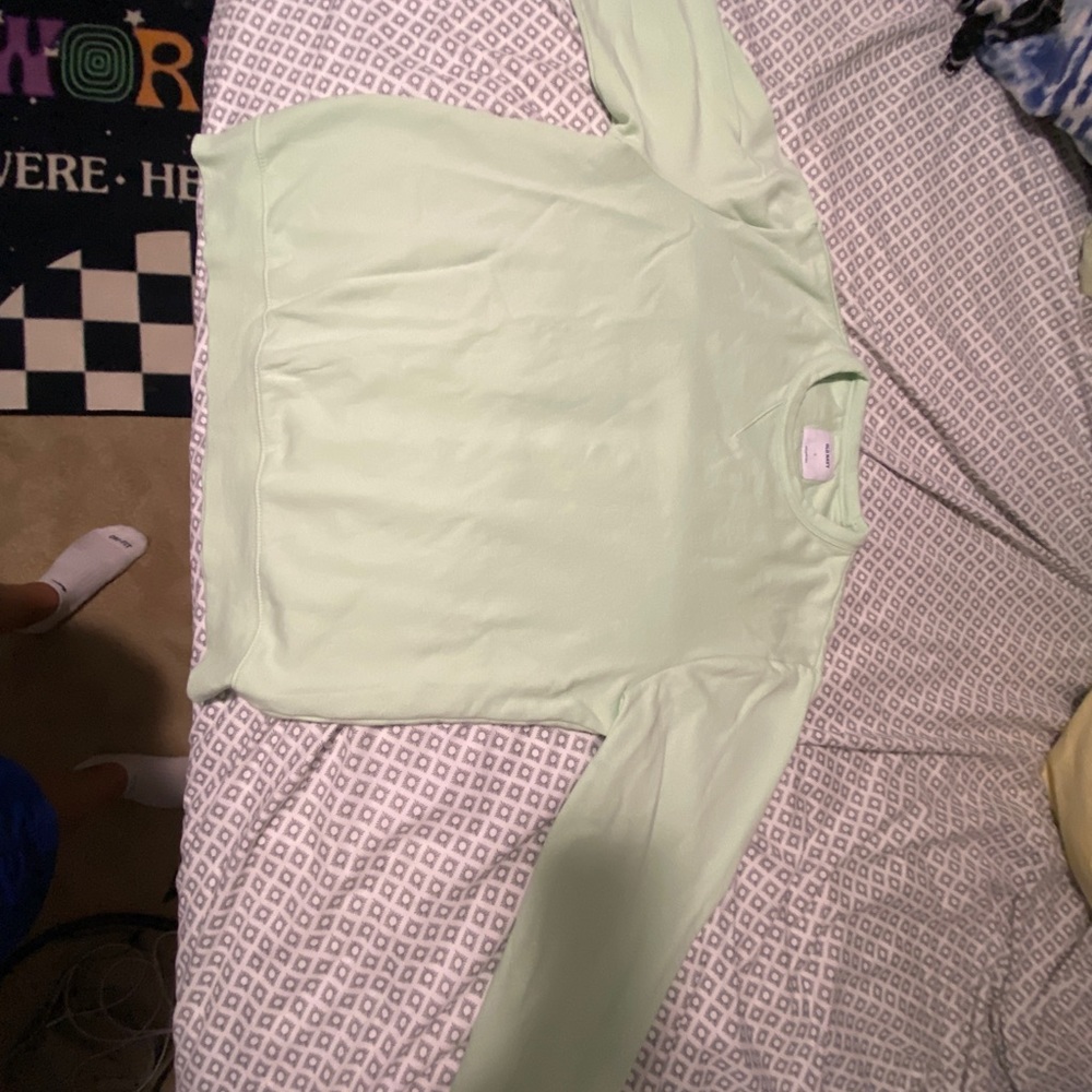 Green Old Navy Crewneck